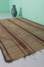 Tuareg rug 5.6 X 8 Feet