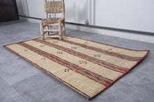 Tuareg Rug 3.1 x 5.3 ft - Handwoven Geometric Design