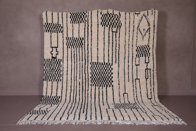 Modern Black and Ivory Abstract Berber Rug | Minimalist Design