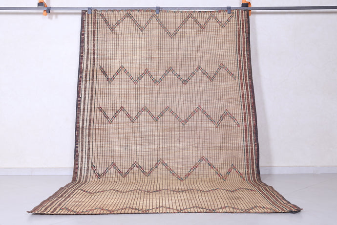 Vintage Tuareg Rug - 5.8 x 9.1 Feet | Handwoven Sahara Design